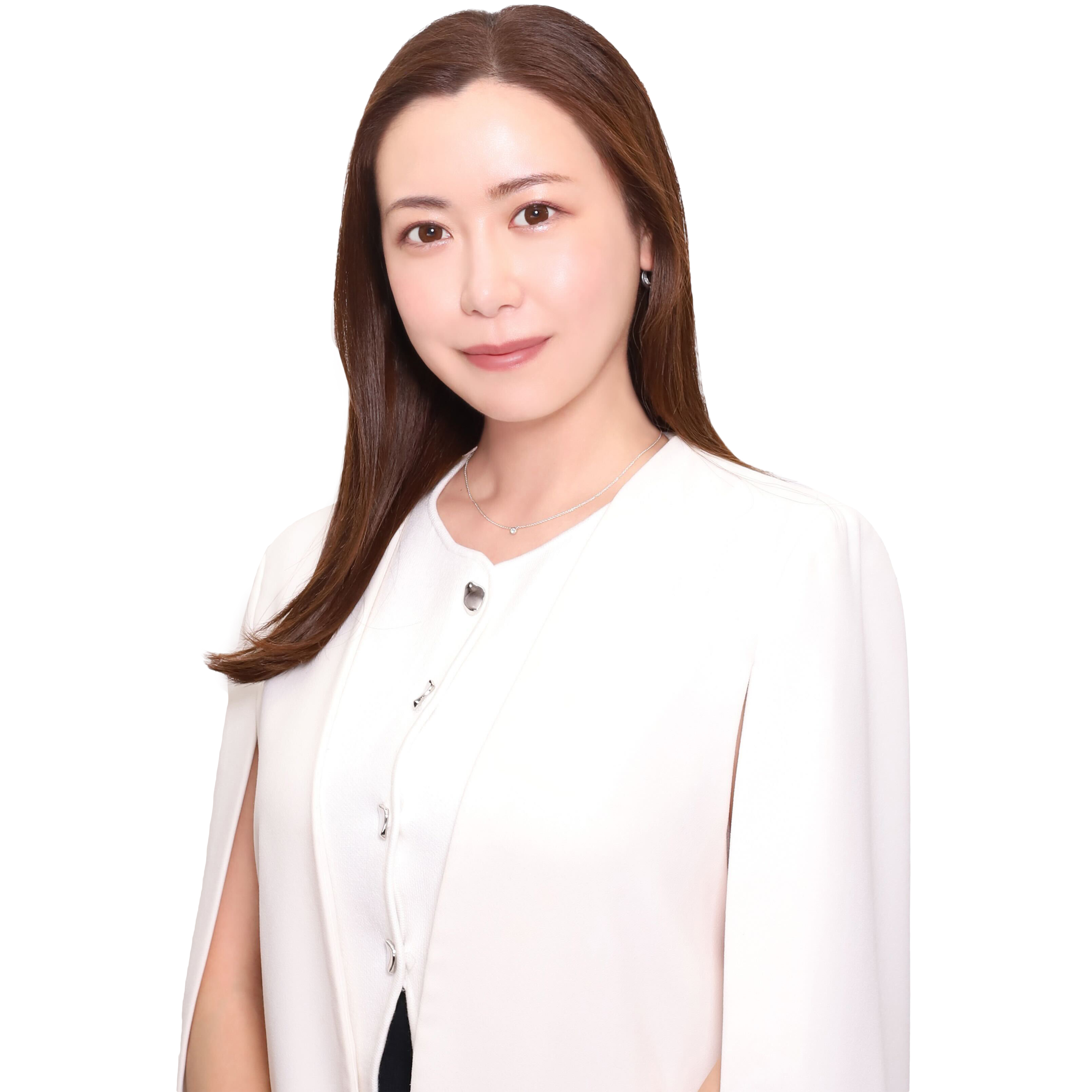 横浜店アナリスト 美咲真衣